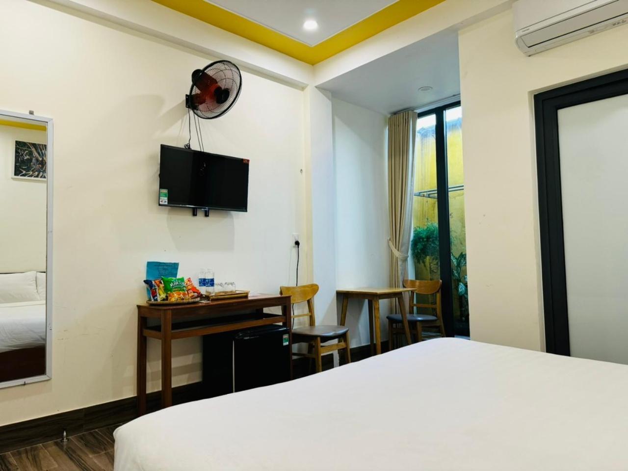 Coral Riverside Homestay & Hostel Hoi An Eksteriør billede