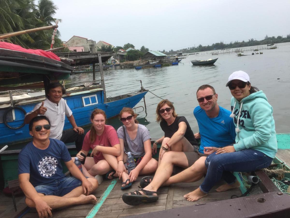 Coral Riverside Homestay & Hostel Hoi An Eksteriør billede